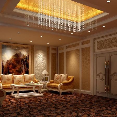 Luoyang Grand Hotel İç mekan fotoğraf